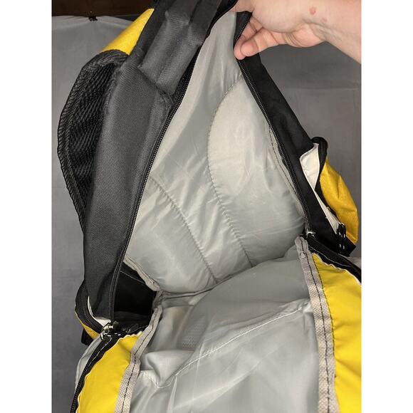 Sport Gear Overland School Backpack Black And Yellow Lightly Used - Picture 3 of 3